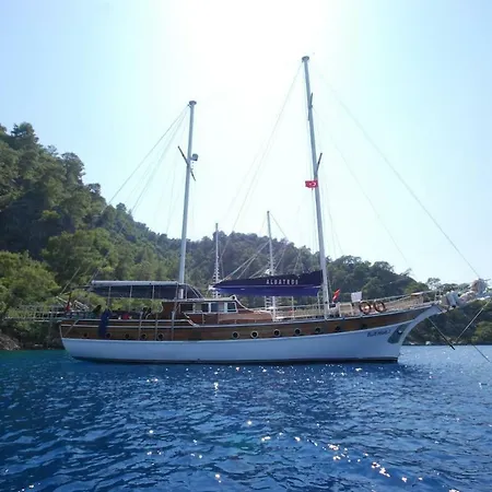 Albatros Kabin Kiralama Bådhotel Fethiye